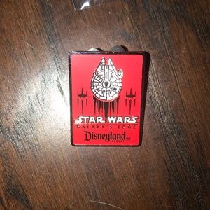 🔥🔥🔥Authentic Disney Star Wars trading pin 2019